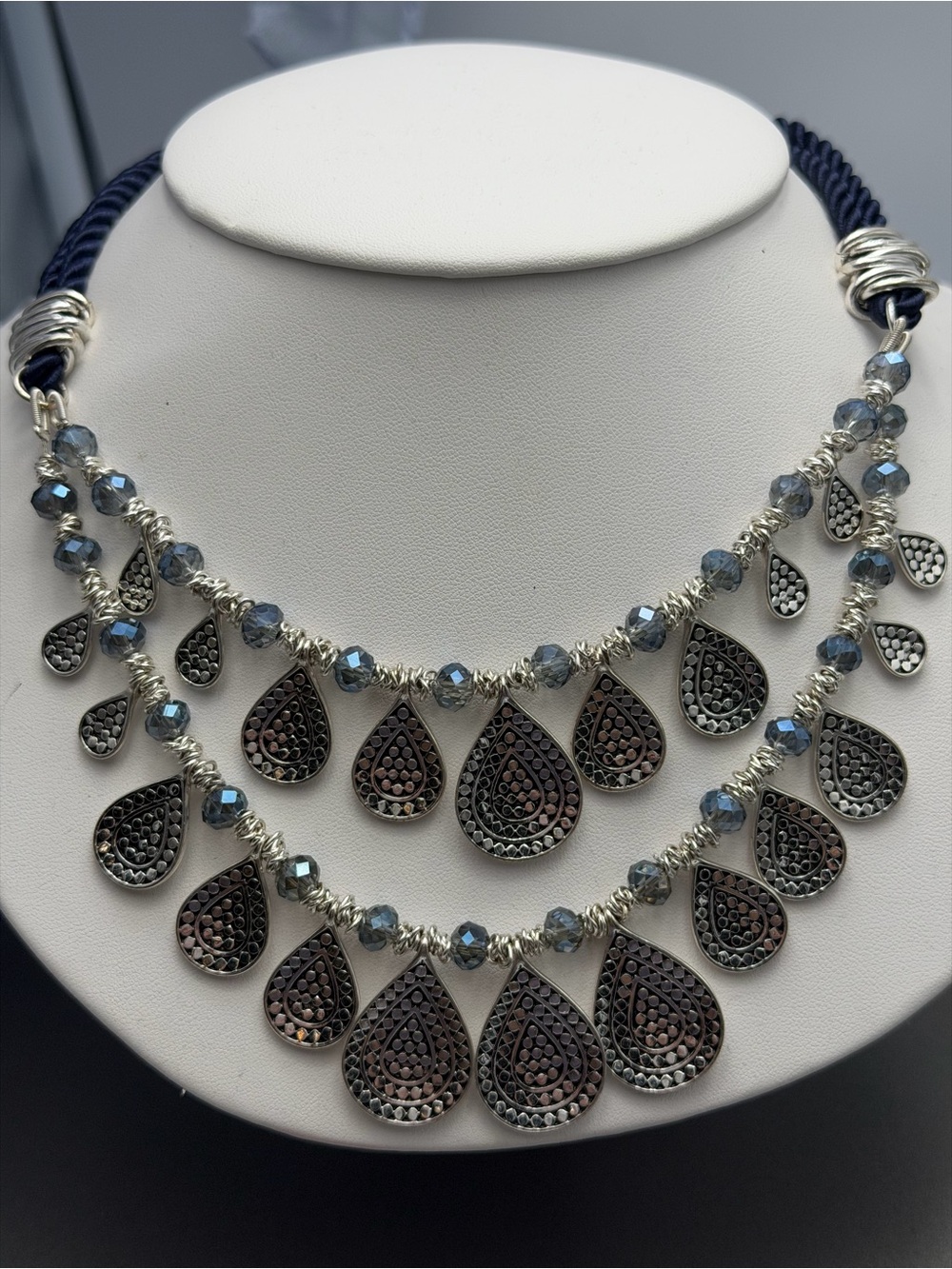 💚💚50% Beaded Teardrop Statement Necklace - Blue Cord